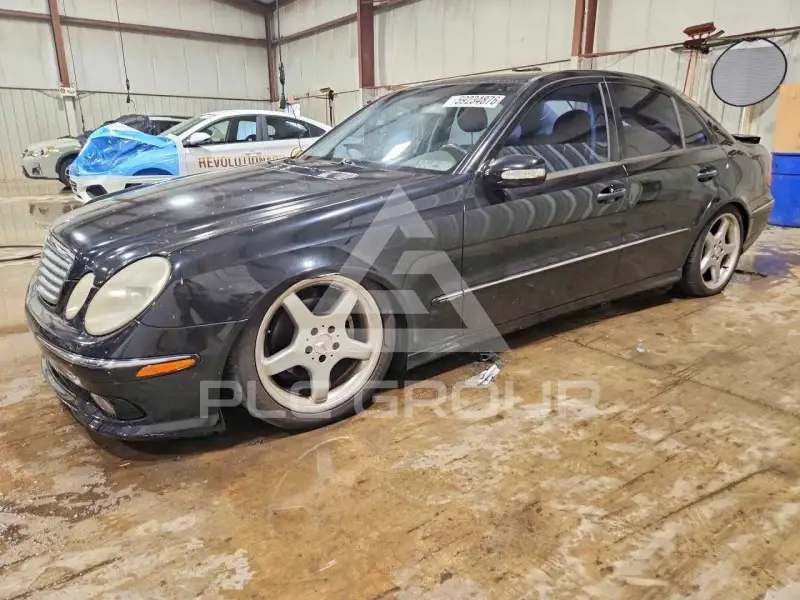 2005 Mercedes Benz E-Class фото