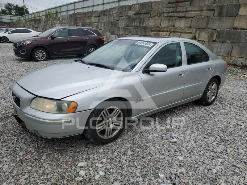 2005 Volvo S60 фото