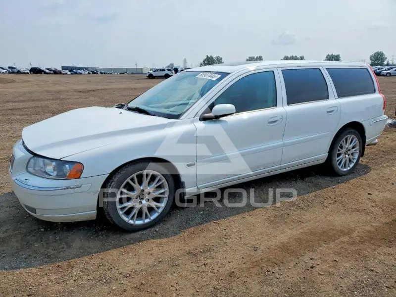 2005 Volvo V70 фото