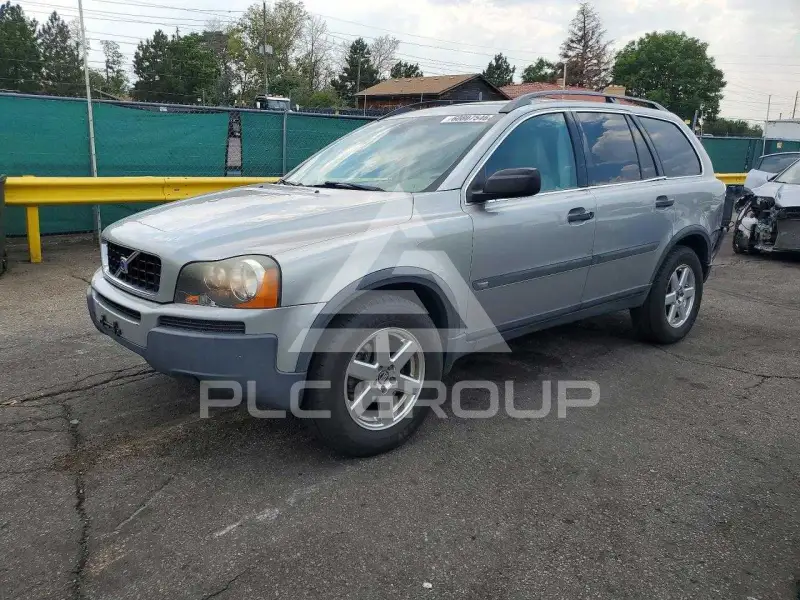 2005 Volvo XC90 photo