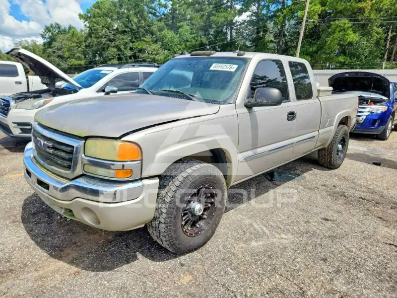 2005 GMC Sierra фото