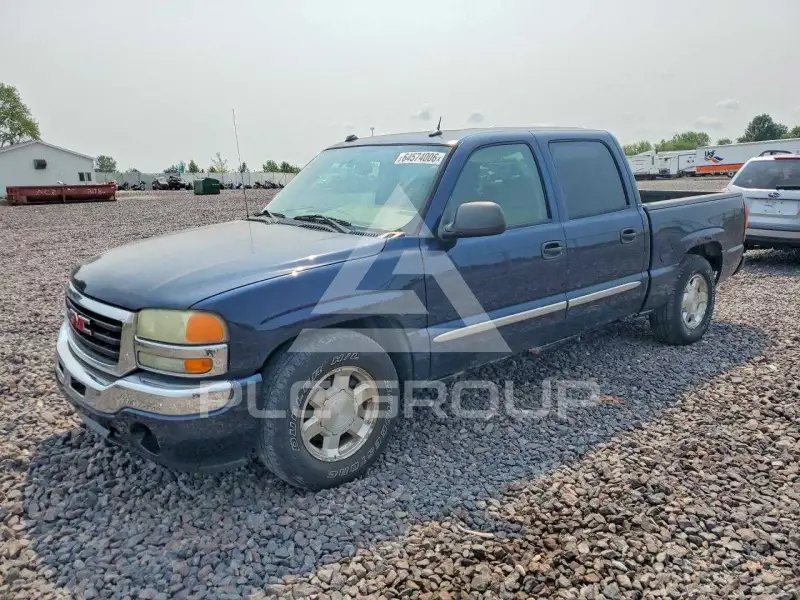 2005 GMC Sierra photo