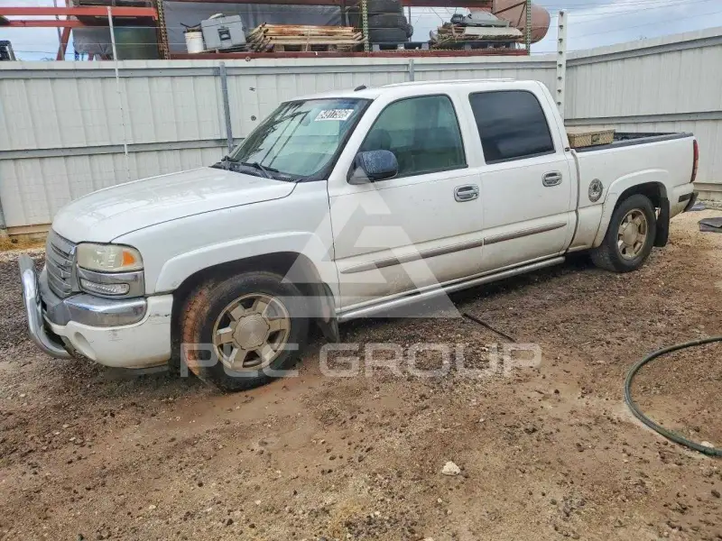 2005 GMC Sierra photo