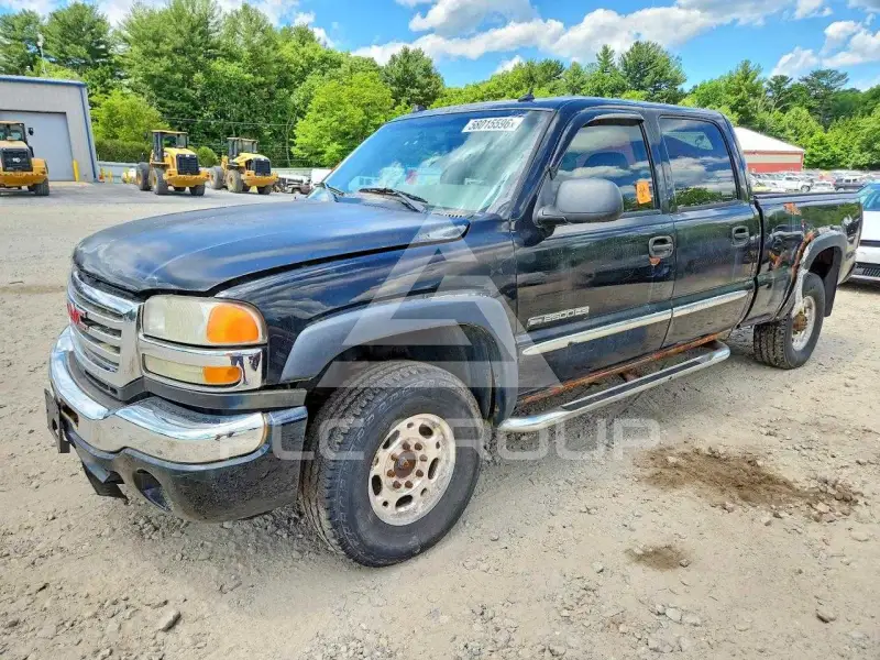 2005 GMC Sierra photo