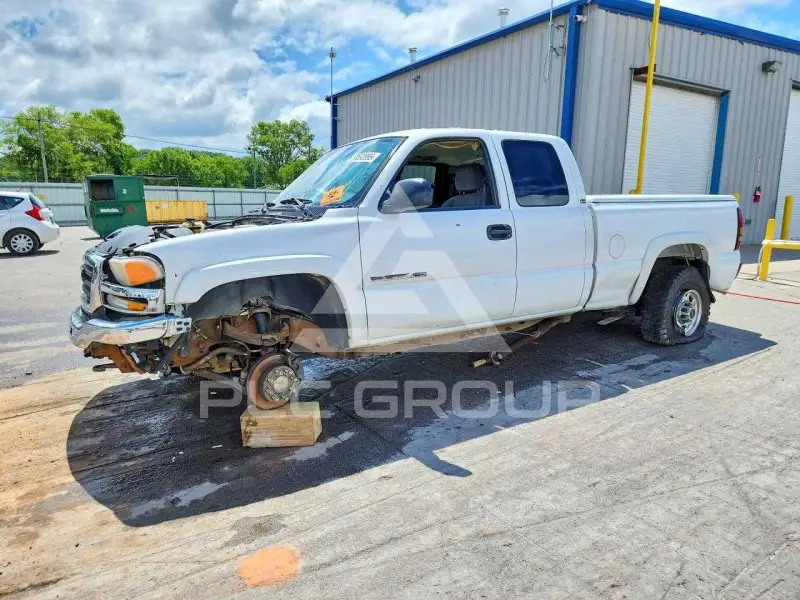 2005 GMC Sierra фото