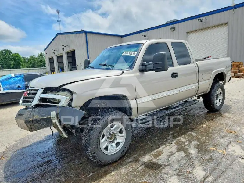 2005 GMC Sierra фото