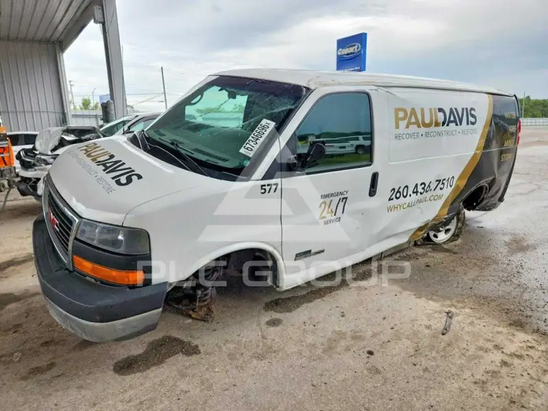 2005 GMC Savana фото