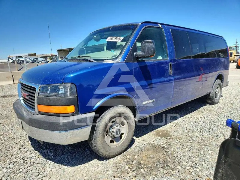 2005 GMC Savana photo