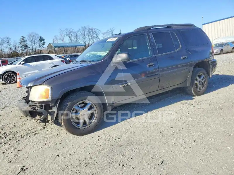 2005 GMC ENVOY photo