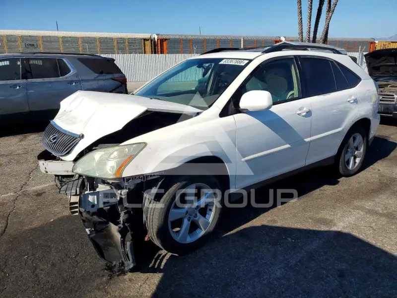 2005 Lexus RX330 photo
