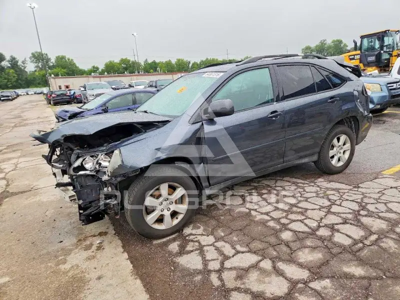 2005 Lexus RX330 photo