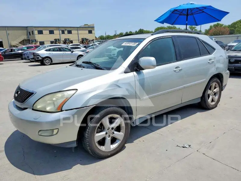 2005 Lexus RX330 photo