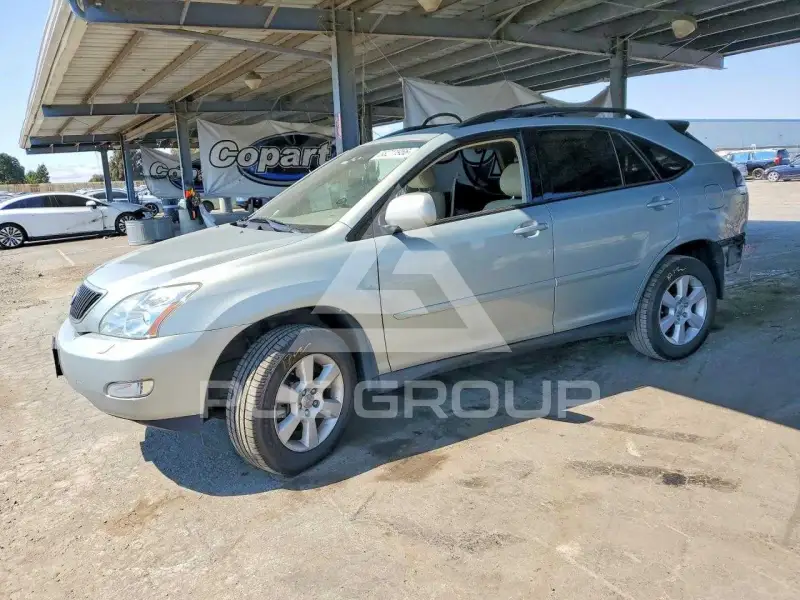 2005 Lexus RX330 photo