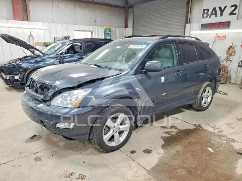 2005 Lexus RX330 photo