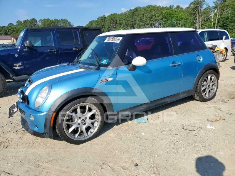 2005 Mini COOPER фото