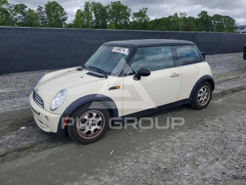 2005 Mini COOPER фото