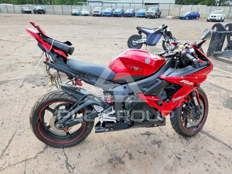 2005 Yamaha  фото