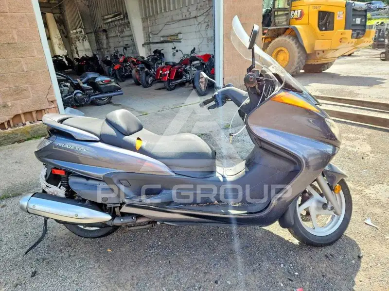 2005 Yamaha  фото