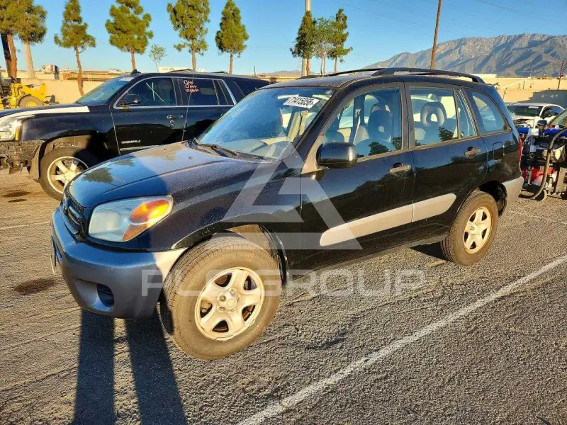 2005 Toyota RAV4 photo