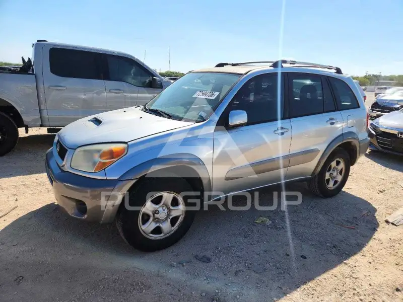 2005 Toyota RAV4 photo