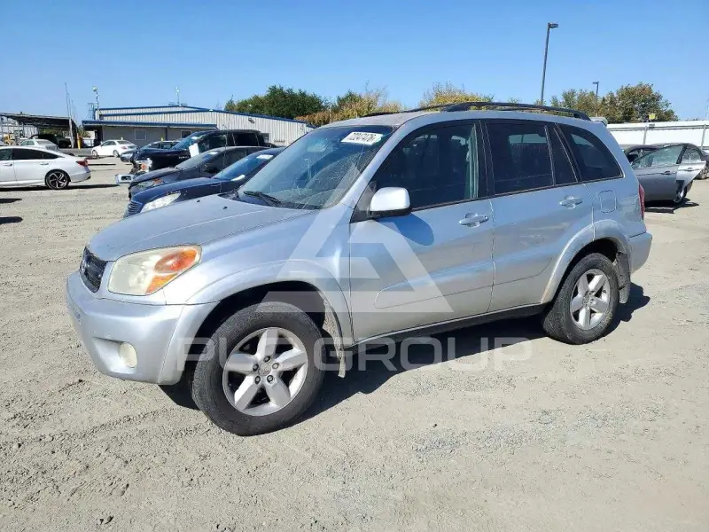 2005 Toyota RAV4 фото