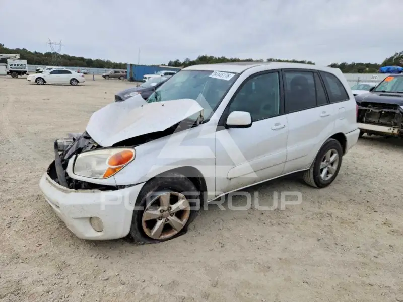 2005 Toyota RAV4 фото