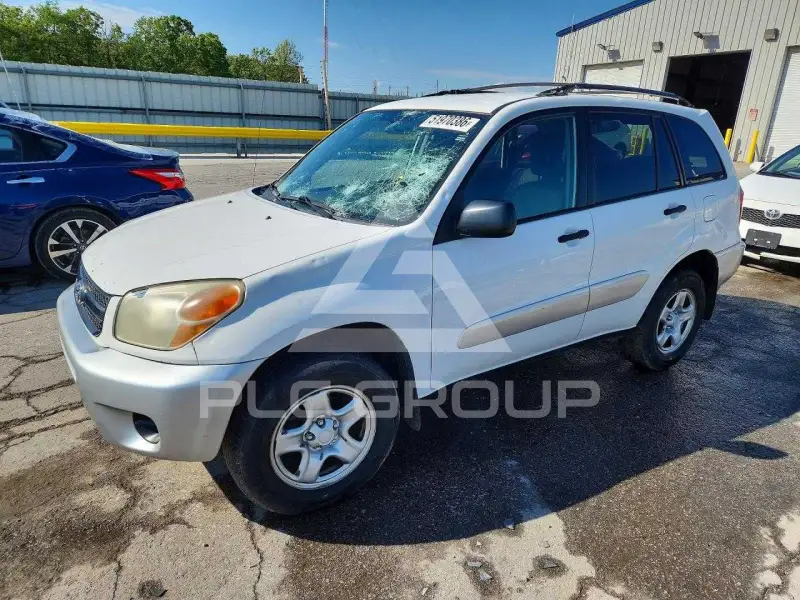 2005 Toyota RAV4 photo