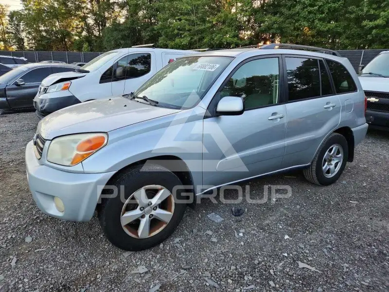 2005 Toyota RAV4 photo