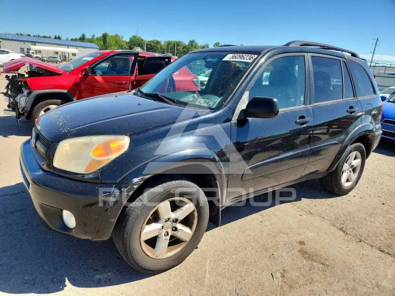 2005 Toyota RAV4 photo