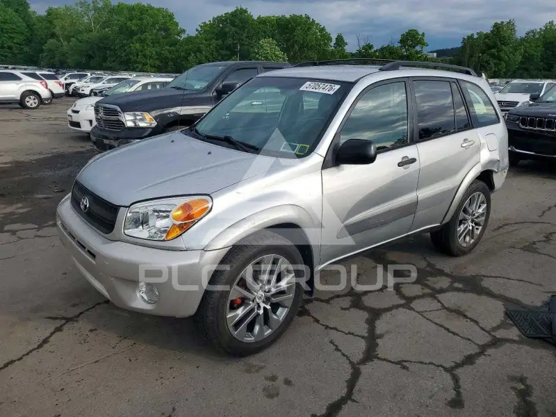 2005 Toyota RAV4 photo