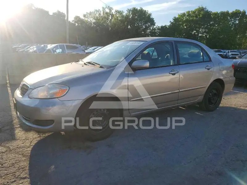 2005 Toyota COROLLA фото