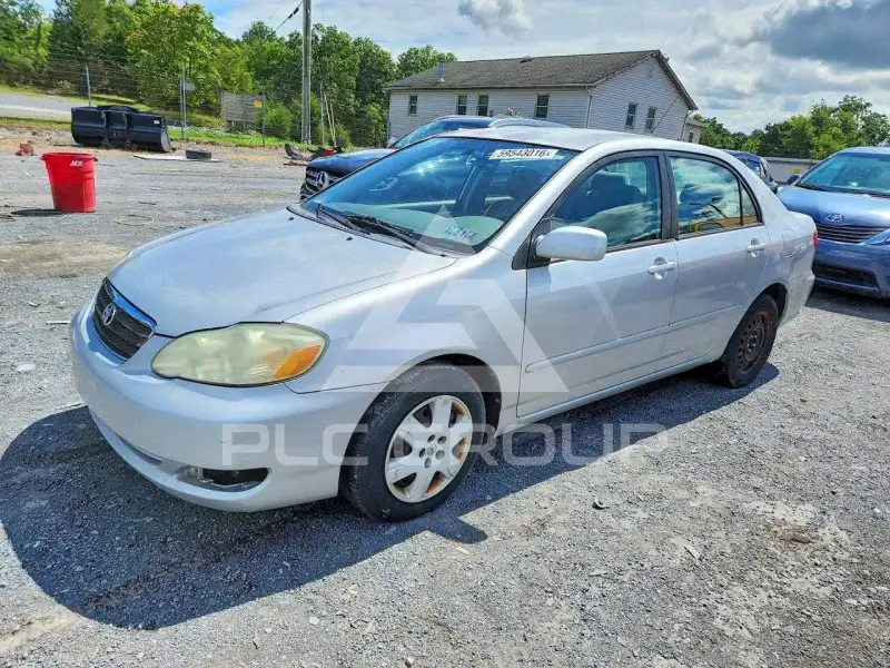2005 Toyota COROLLA фото