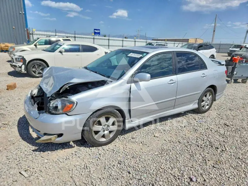 2005 Toyota COROLLA фото