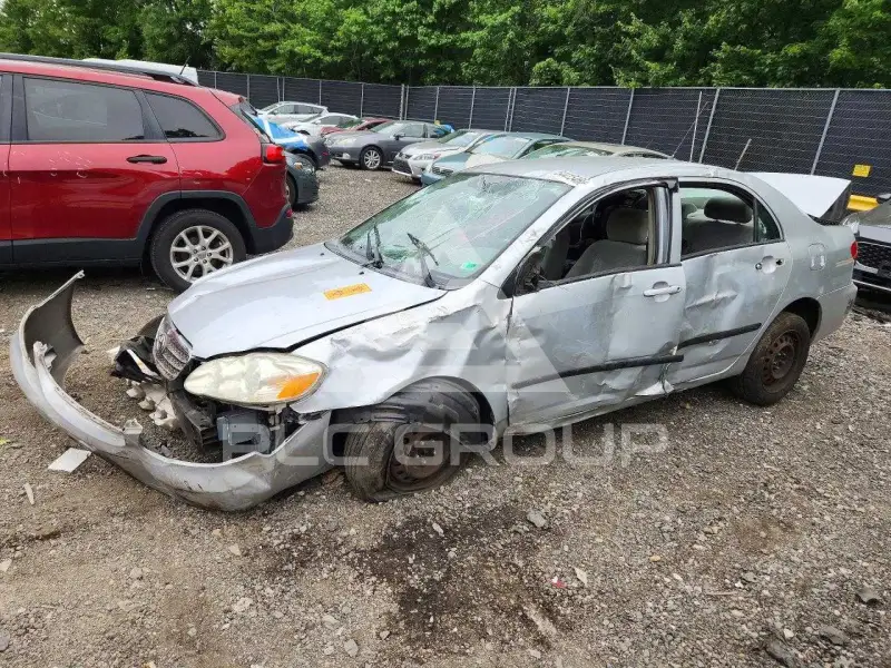 2005 Toyota COROLLA фото