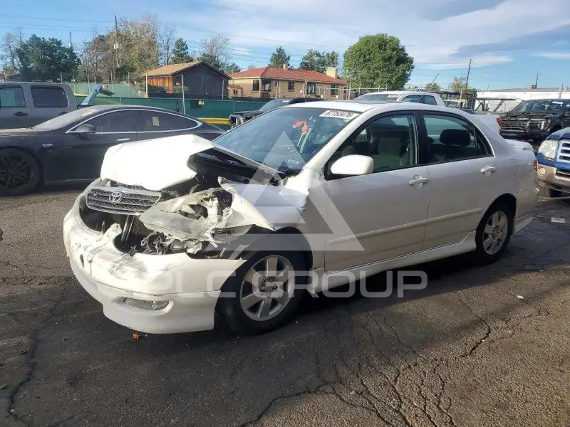 2005 Toyota COROLLA фото
