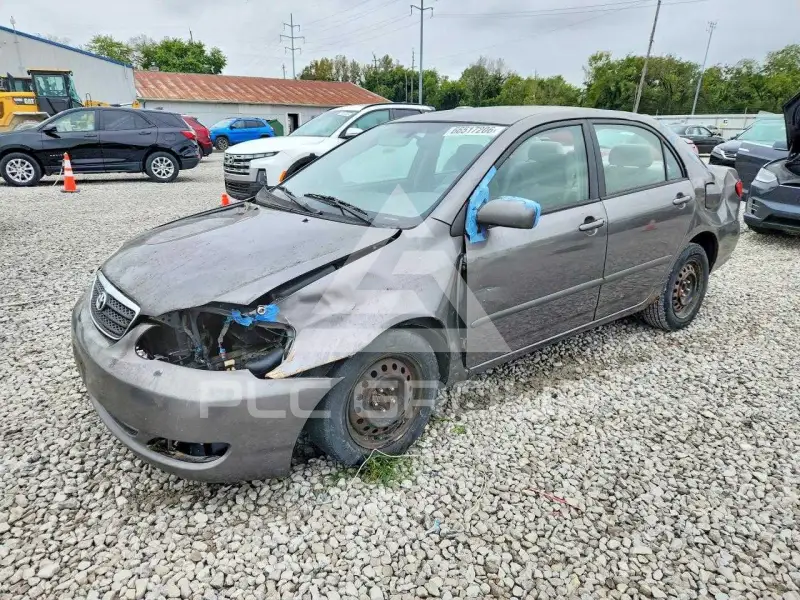 2005 Toyota COROLLA фото