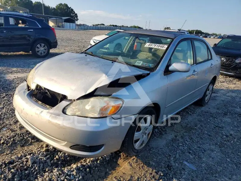 2005 Toyota COROLLA фото