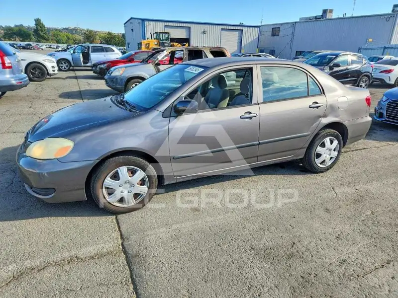2005 Toyota COROLLA фото