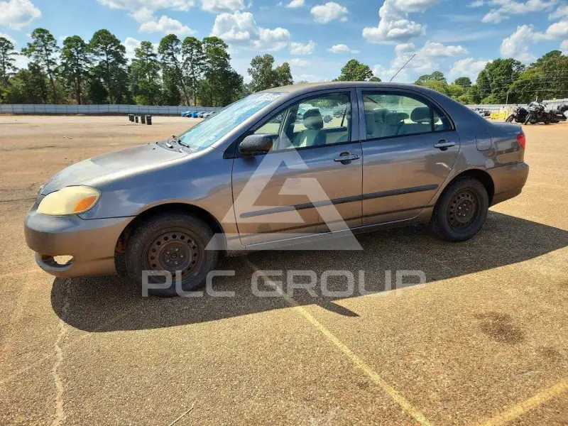 2005 Toyota COROLLA фото
