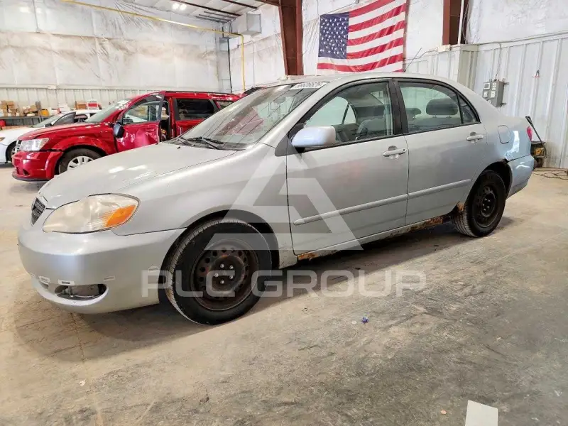 2005 Toyota COROLLA фото