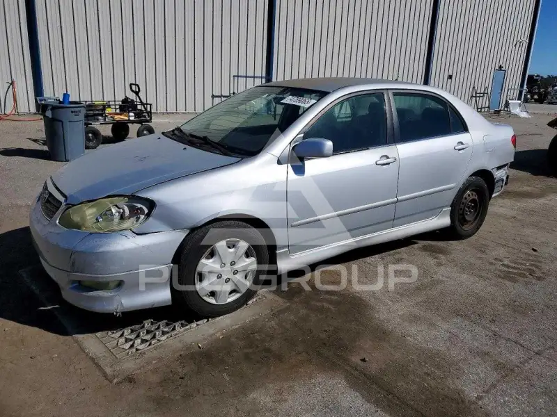 2005 Toyota COROLLA фото