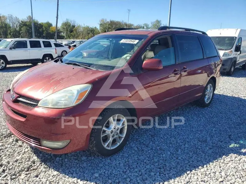 2005 Toyota SIENNA photo