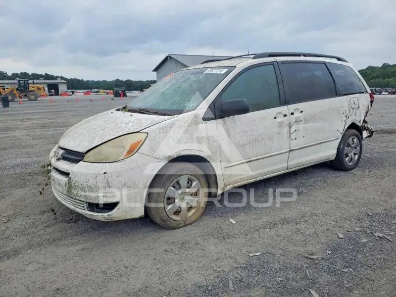 2005 Toyota SIENNA photo