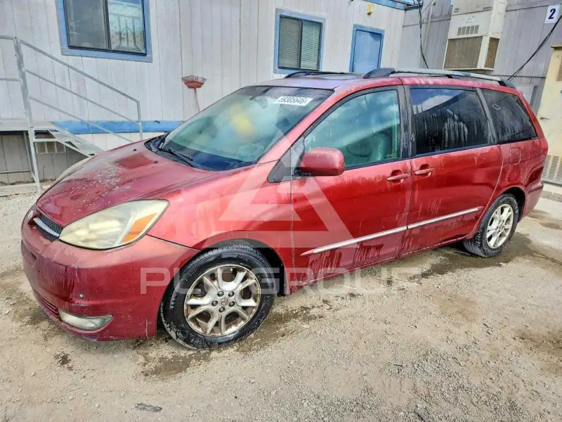2005 Toyota SIENNA photo