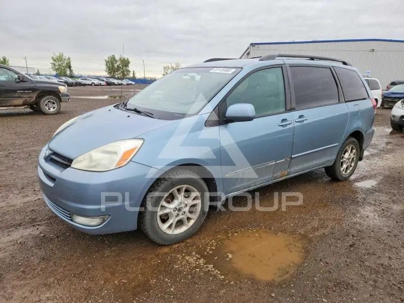 2005 Toyota SIENNA photo