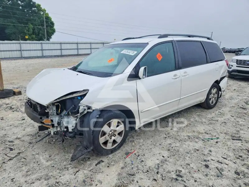 2005 Toyota SIENNA фото