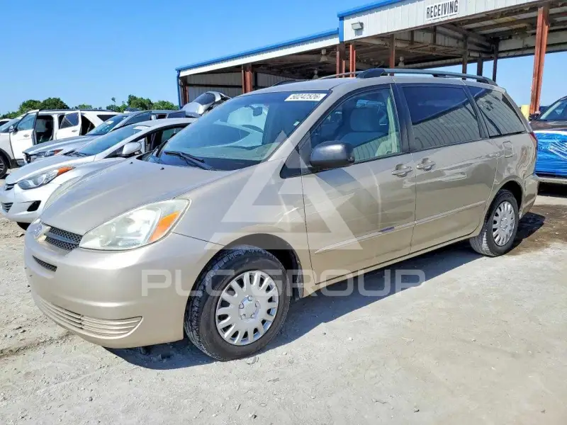 2005 Toyota SIENNA photo
