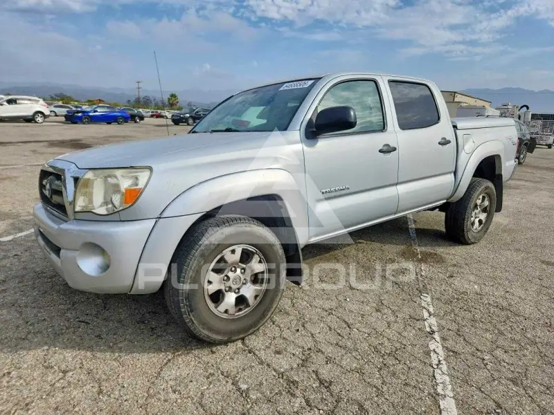 2005 Toyota TACOMA фото