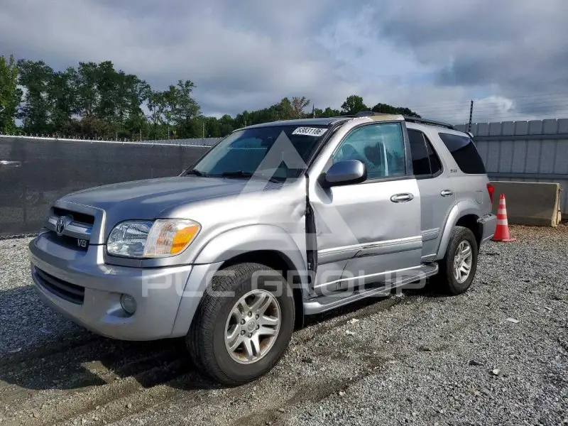2005 Toyota SEQUOIA фото