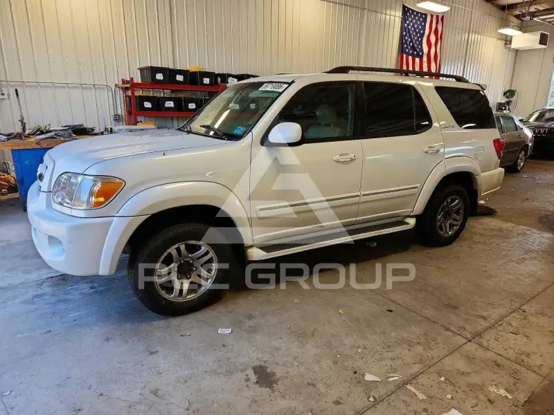 2005 Toyota SEQUOIA photo